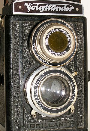 Voigtländer Brillant Bel. an Kamera