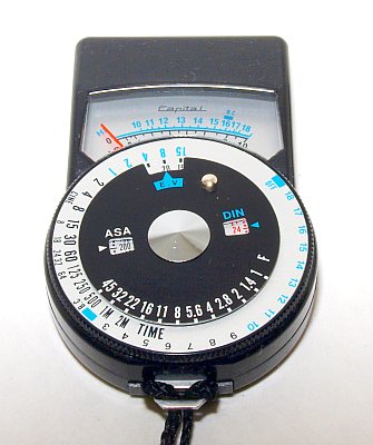 Capital F4