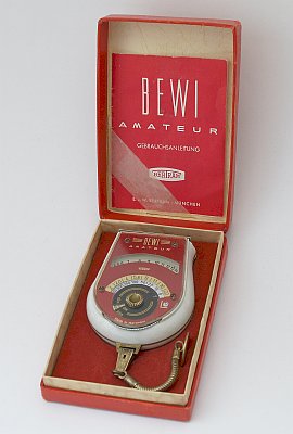 BEWI Amateur gold Kart