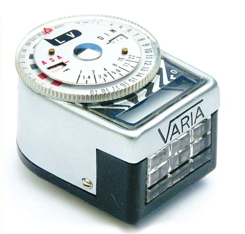 VARIA