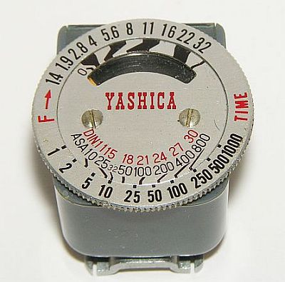 Yashica Aufstecka